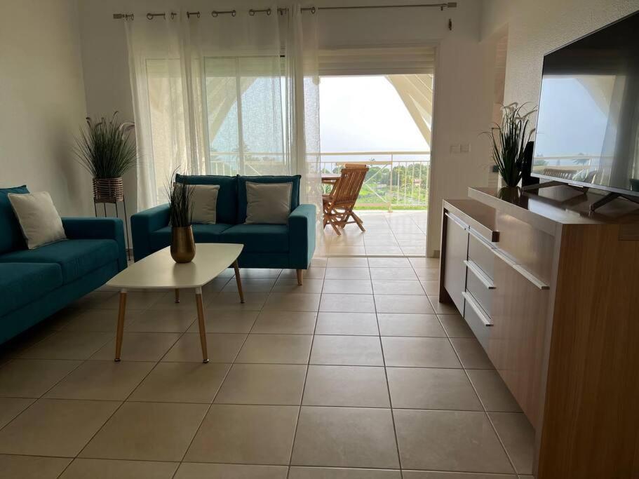 Kanoa Lodge Piscine Et Vue Mer Сейнт Клод Екстериор снимка